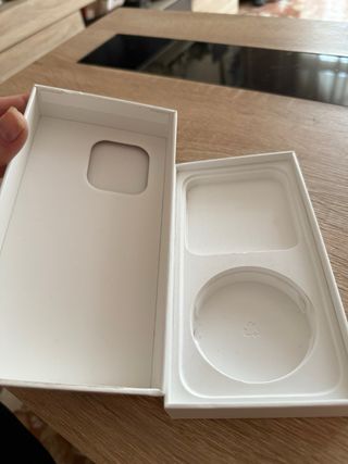 Caja Iphone 14 pro