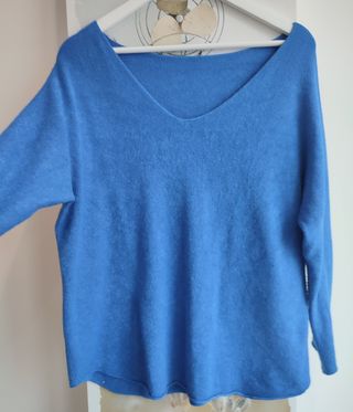 Jersey oversize azul eléctrico suave 
