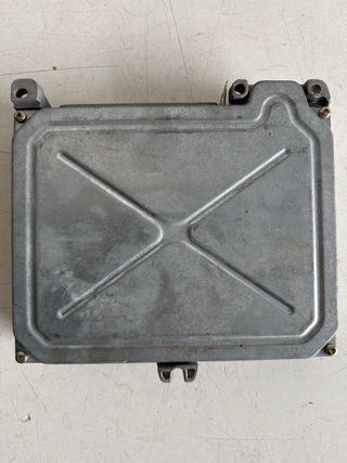 Centralita motor Renault R19 ref: 7700749947