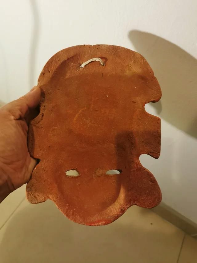 decoracion mascara typo america latina