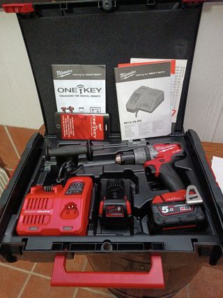 TALADROPERCUTOR MILWAUKE M18  ONEPD 502x