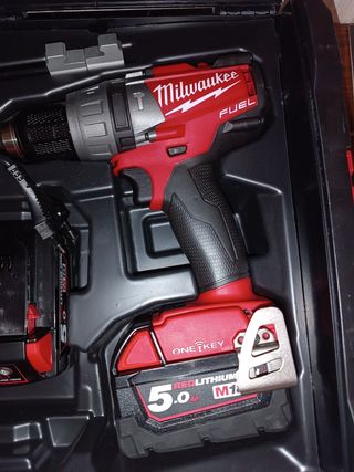 TALADROPERCUTOR MILWAUKE M18  ONEPD 502x