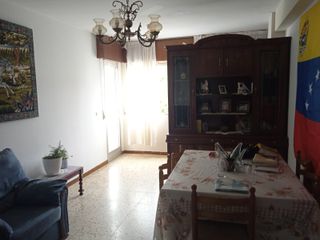 VENDO DOS PISOS ,Actualmente están alquilados