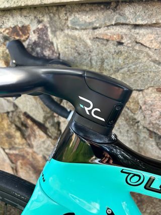 BIANCHI OLTRE XR4 Disc Shimano Ultegra Di2