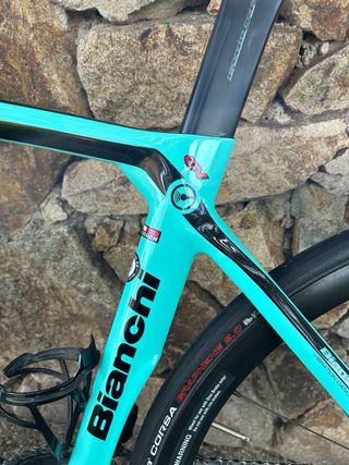 BIANCHI OLTRE XR4 Disc Shimano Ultegra Di2