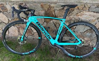 BIANCHI OLTRE XR4 Disc Shimano Ultegra Di2