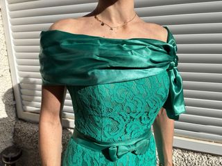 Vestido de invitada de encaje largo