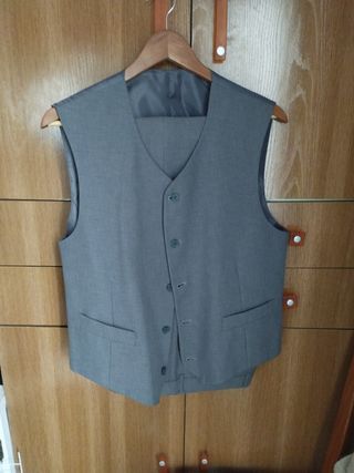 Traje de tres piezas caballero