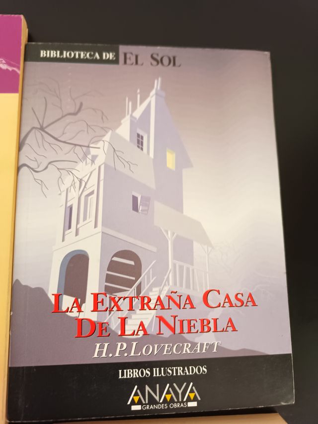 Lote 8 libros terror cósmico de H.P.Lovecraft