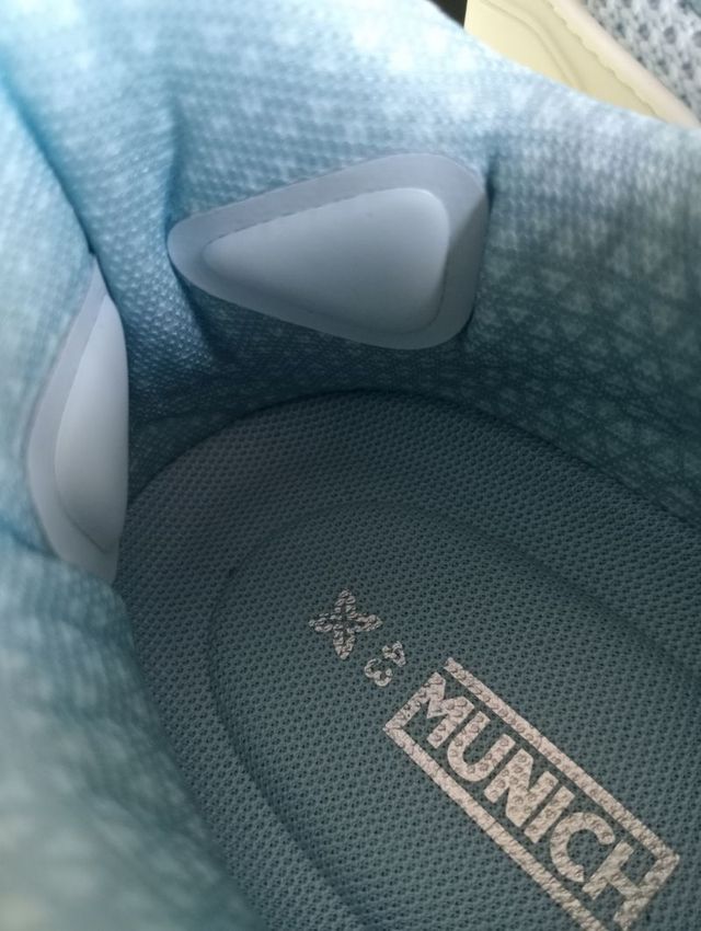 Zapatillas Munich talla 43 unisex