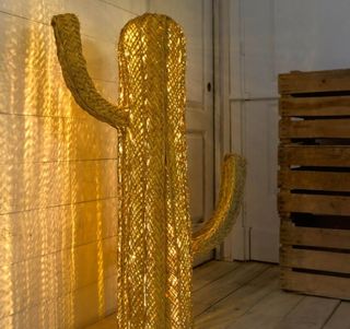 cactus led de 145x60x22 cm