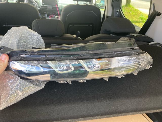 Faro diurno led drcha berlingo 2020