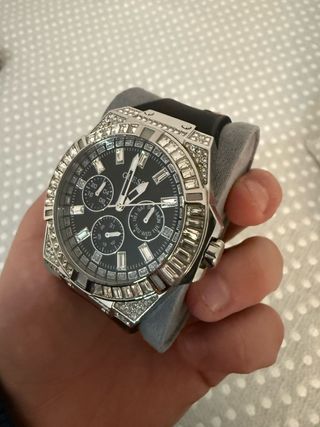Reloj Guess precioso