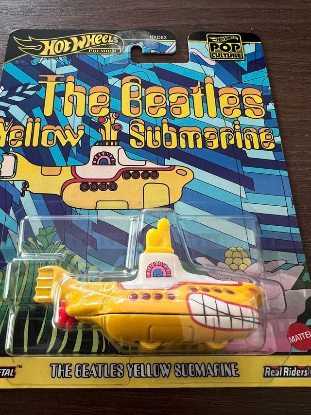The beatles yellow submarine Hot Wheels Premium