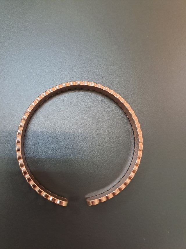 Pulsera cobre auténtico círculos superpuestos nuev