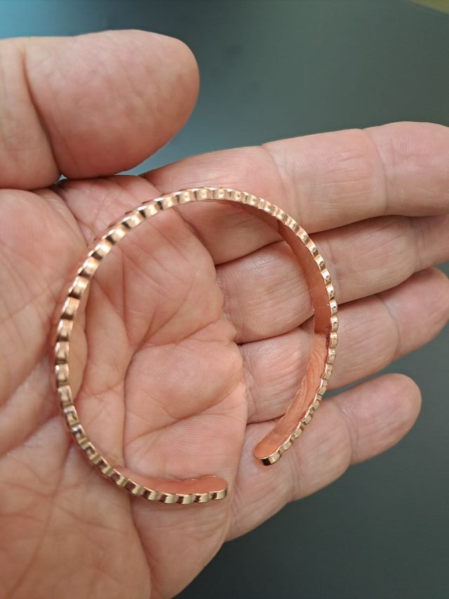 Pulsera cobre auténtico círculos superpuestos nuev