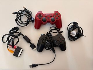 PlayStation 3 Slim rossa con hard disk da 500Gb