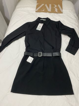 Vestido de fiesta con cinturón ZARA. Sin estrenar
