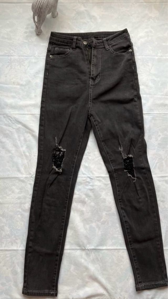 Lote pantalones algo usados