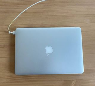 Mac book Pro (Retina, 13-inch)