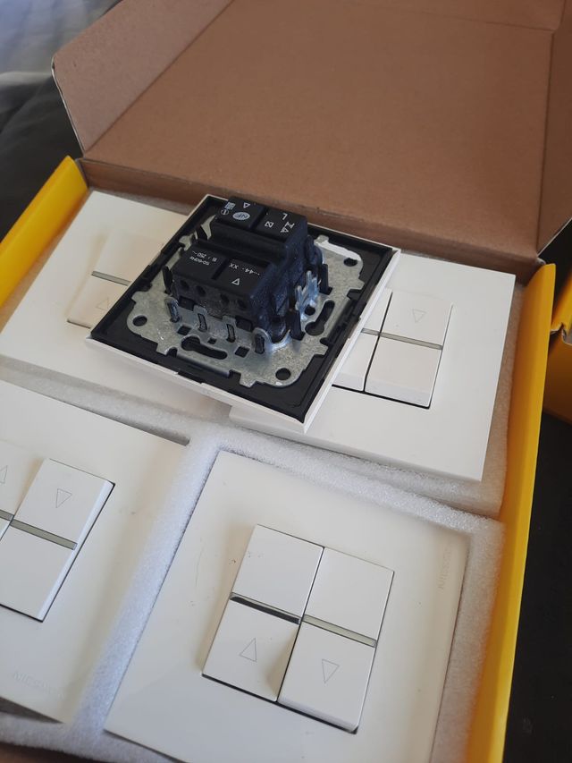 Niessen interuptor de persiana Zenit