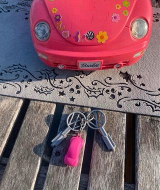 Coche Barbie Volkswagen Beetle con llaves  Vintage