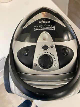 Aspirador Ufesa cyclon