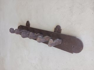 Appendiabiti in legno