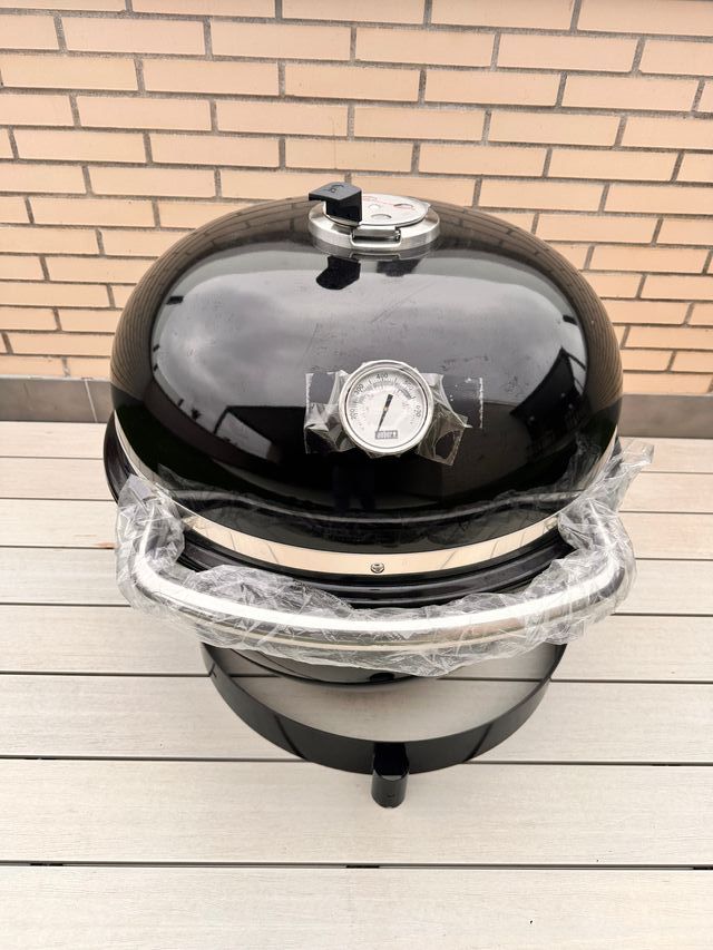 BARBECUE WEBER KAMADO SUMIMIT