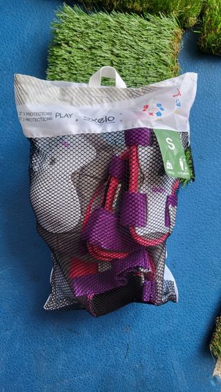 Protecciones blanco y rosa