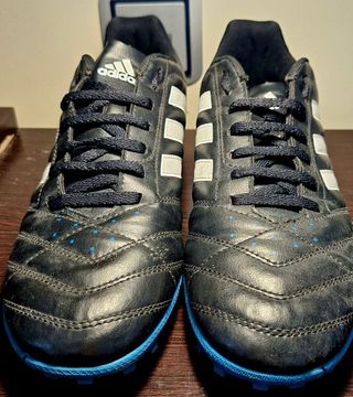 Zapatos fútbol Adidas