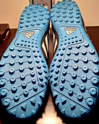 Zapatos fútbol Adidas