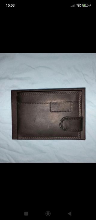 Cartera de piel 67