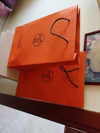 Due buste Hermès