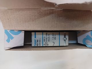 Lote de módulos auxiliares Hager nuevos