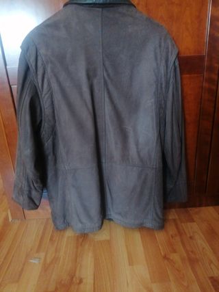 Chaquetón hombre de piel
