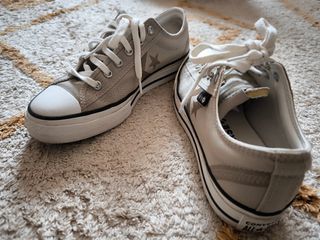 Converse 37