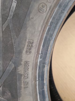 215 60 R17 96h continental