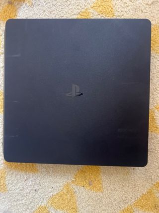 Play Station 4