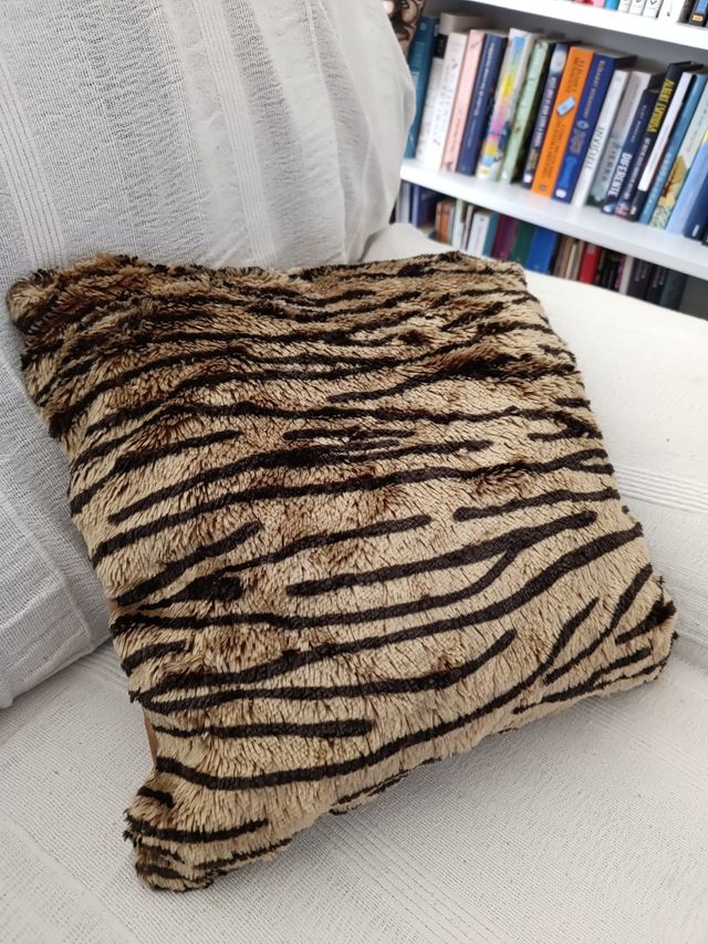 Funda de cojín animal print