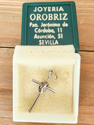 Colgante cruz de plata de ley