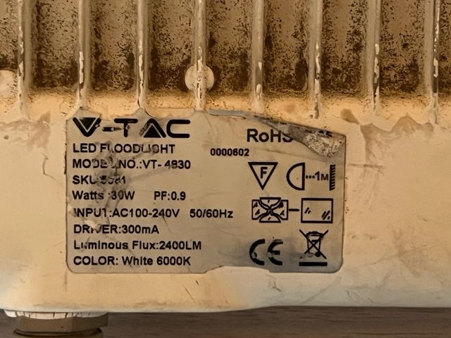 Potente faretto a led da esterno