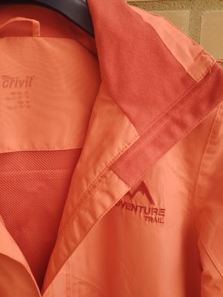 Cortavientos impermeable