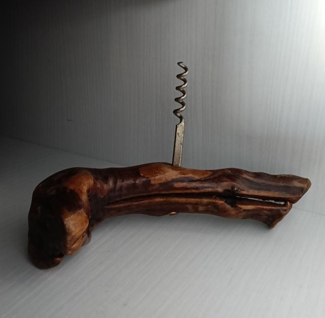 Cavatappi su tronco di vite