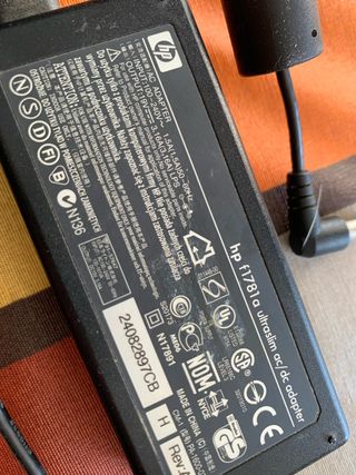 Alimentador fuente alimentacion HP 