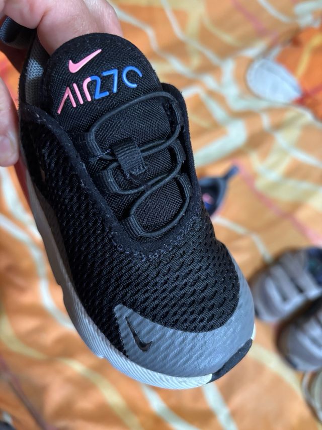 Zapatillas de niña. talla 23 1/2