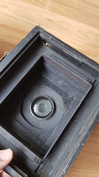 Camara antigua contessa nettel