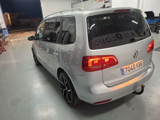 Volkswagen Touran Automatica 2013