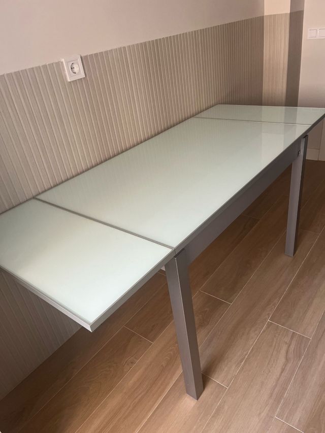 Mesa extensible