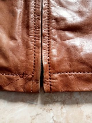 Cazadora cuero, talla 48